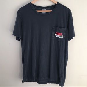 PINK VS Louisville Cardinals Pocket Tee Size S